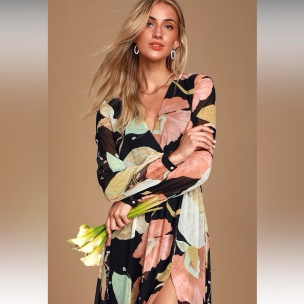 Lulus NWT black floral printed maxi dress MED feminine Datenight event sexy - Picture 3 of 7